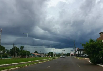Na rota dos temporais, MS pode ter queda de granizo e vento de até 90 km/h nesta terça.